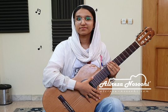 قطعه Vals _ والس اثر فردیناندو کارولی | هنرجو ستایش گلزار